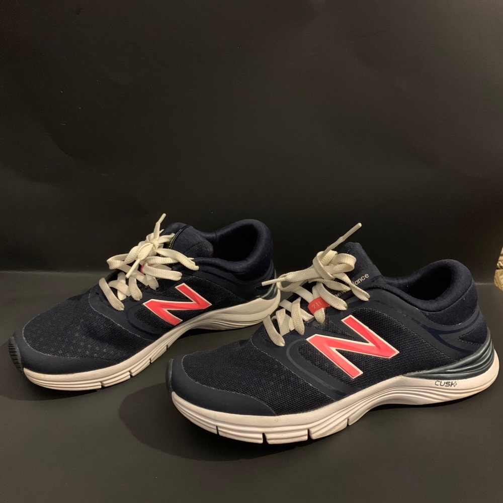 New Balance Women's WX711SB3